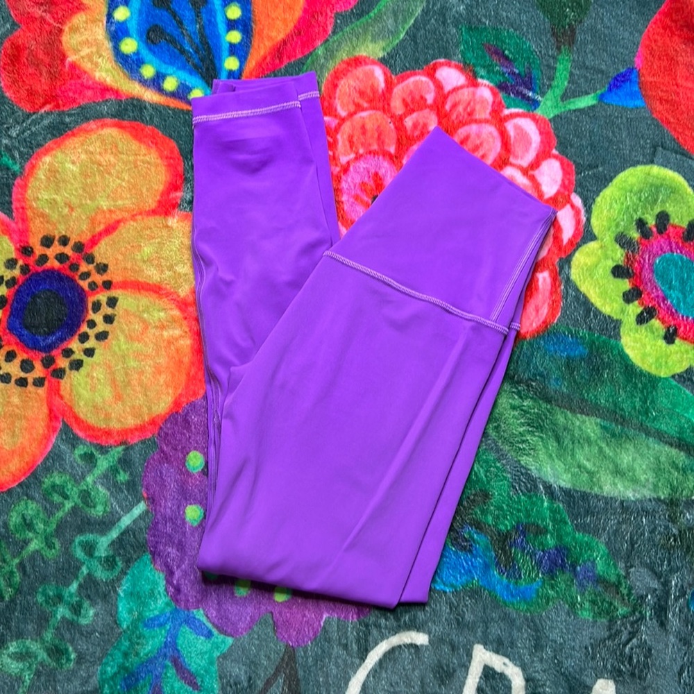 ❌❌❌❌❌SOLD❌❌❌❌❌ Lululemon align leggings 25”